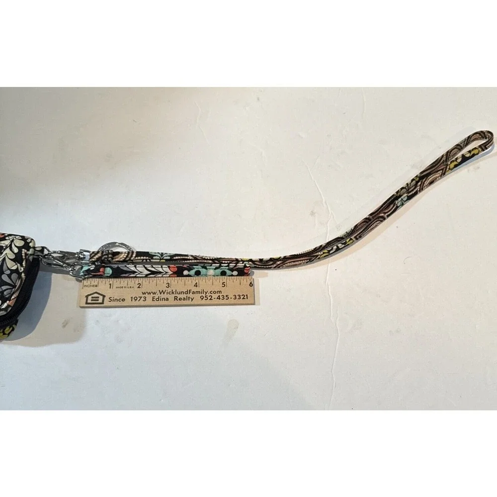 Vera Bradley Paisley Pink Wristlet Wallet Floral W/ Crossbody Strap‎ 7 Card Cap - Picture 7 of 9